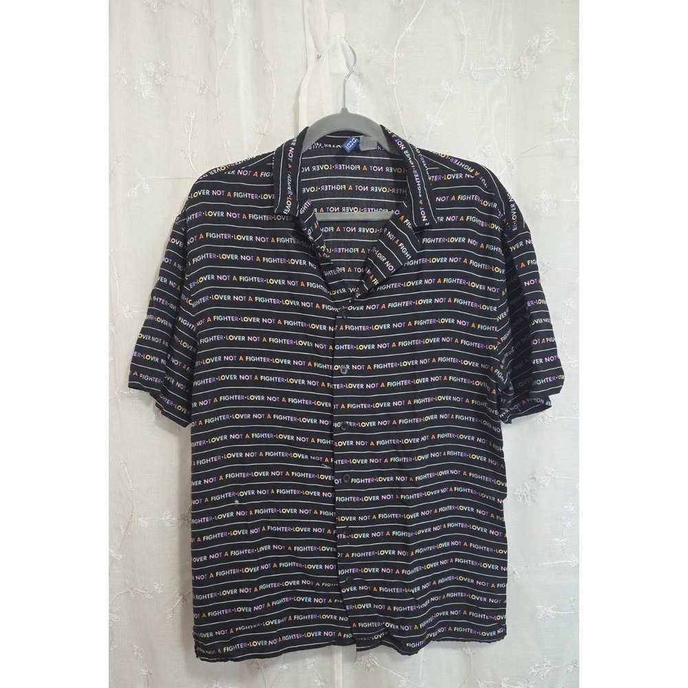 Divided H&M Lover‎ not a Fighter Pride Rainbow  Polo Shirt LGBTQ Med